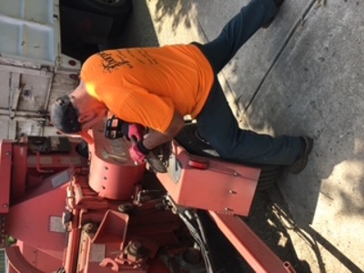 {{ custom_values.service_4 }} in {{custom_values.area_3})