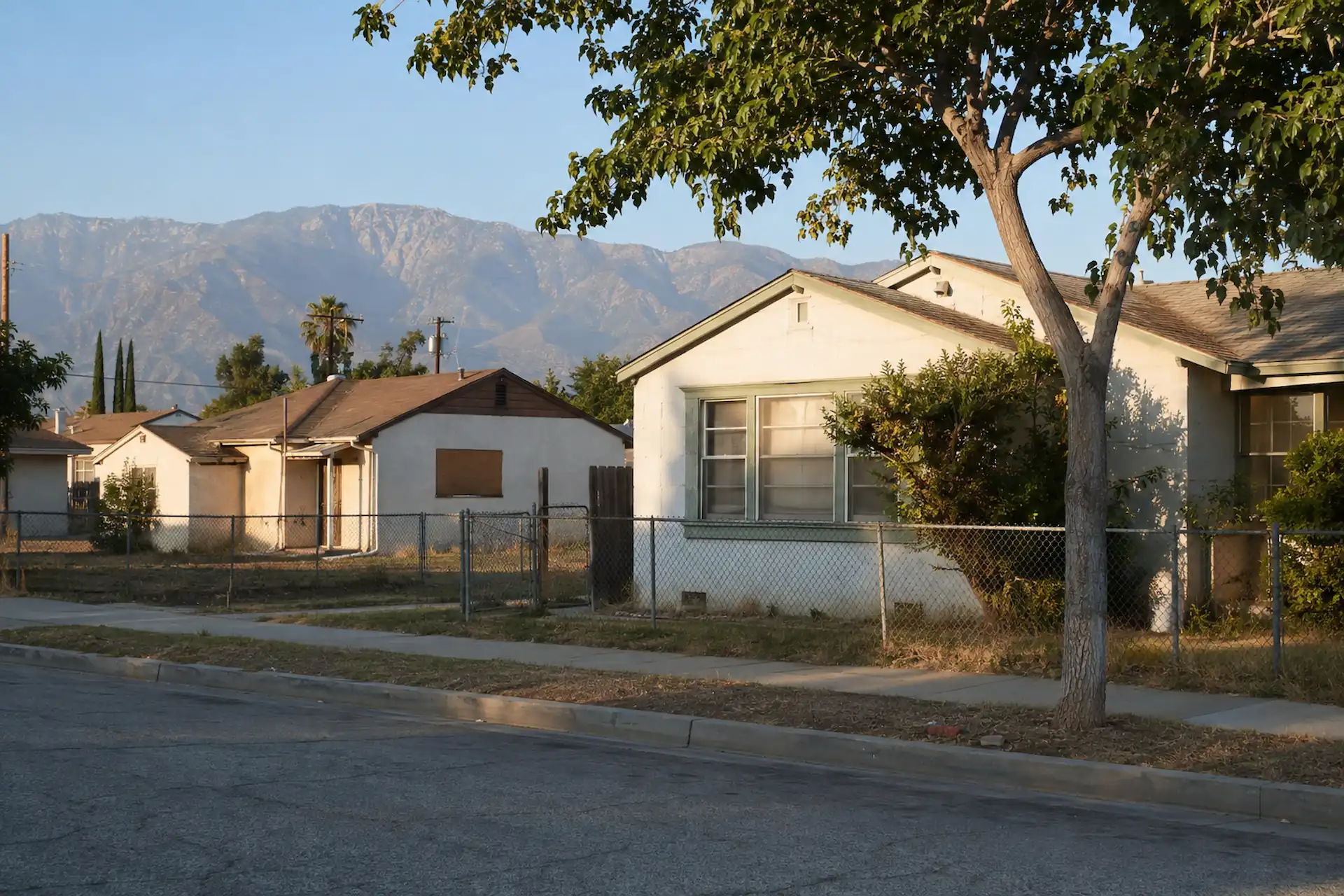 Post-war bungalows with the San Bernardino Mountains behind them in San Bernardino, CA
