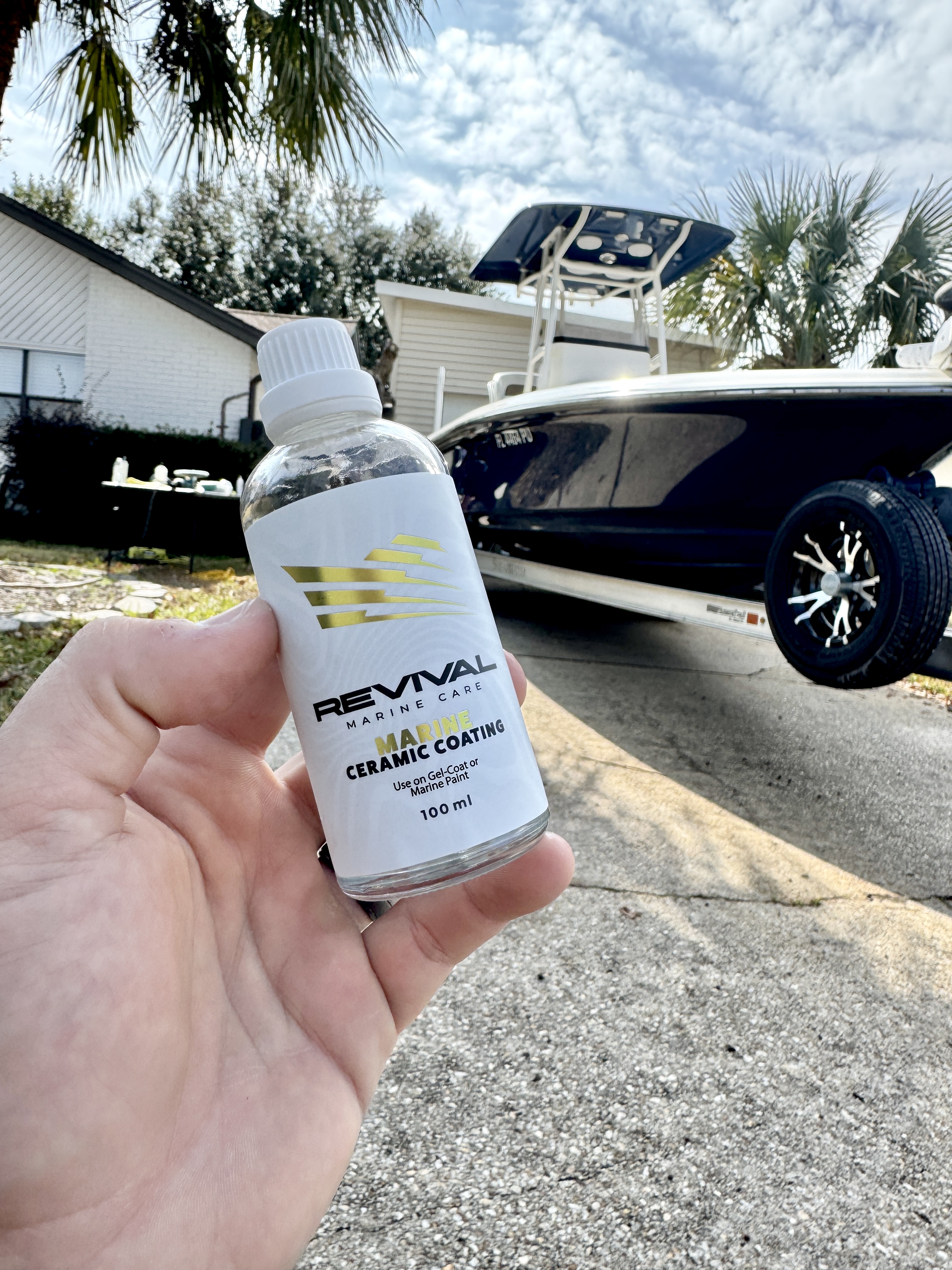 Professional mobile boat detailing in Hampton Roads with premium polishing and ceramic coating