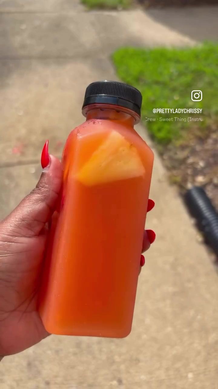 Chrissy’s Fresh Tropical Lemonade, captured from her video