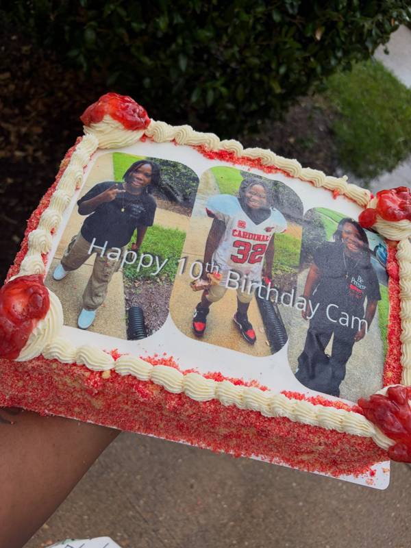 Strawberry crunch celebration cake by Chrissy