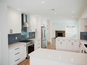 {{ custom_values.service_2 }} in {{custom_values.area_1})