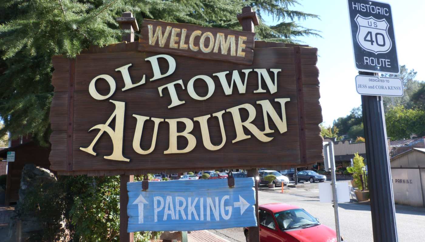 The Welcome to Old Town Auburn sign