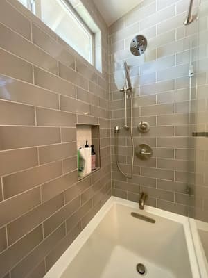 {{ custom_values.service_3 }} in {{custom_values.area_2})