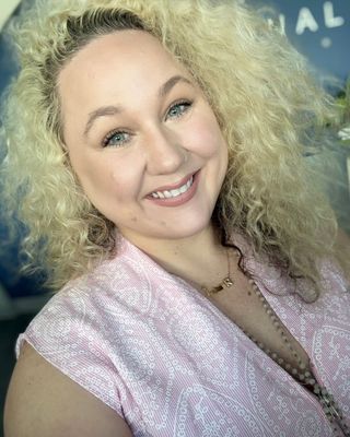 Jaisy Powery, therapist at No Stress No Stigma in Seattle