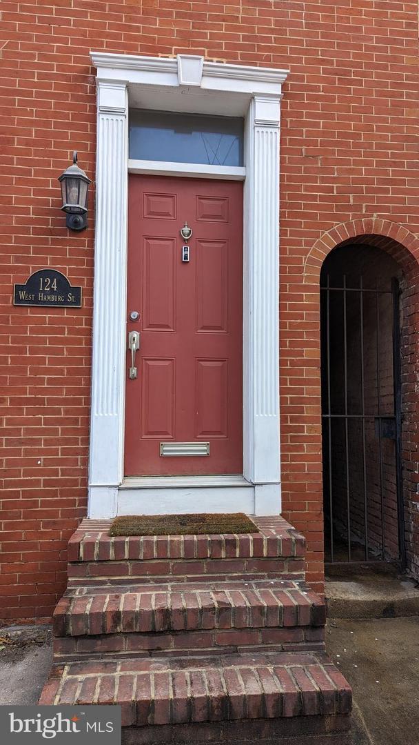 124 W Hamburg St, Baltimore, MD 21230 — Federal Hill Baltimore townhouse leased
