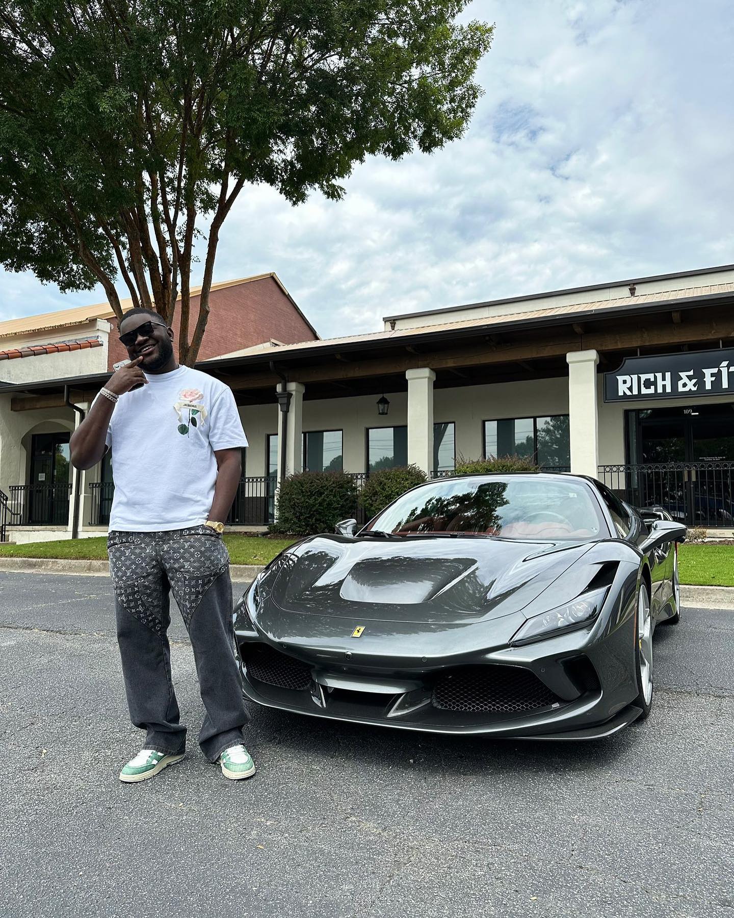 Beni F. taking delivery of his Ferrari F8 Tributo