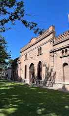 Fachada de Bodega Weinert.