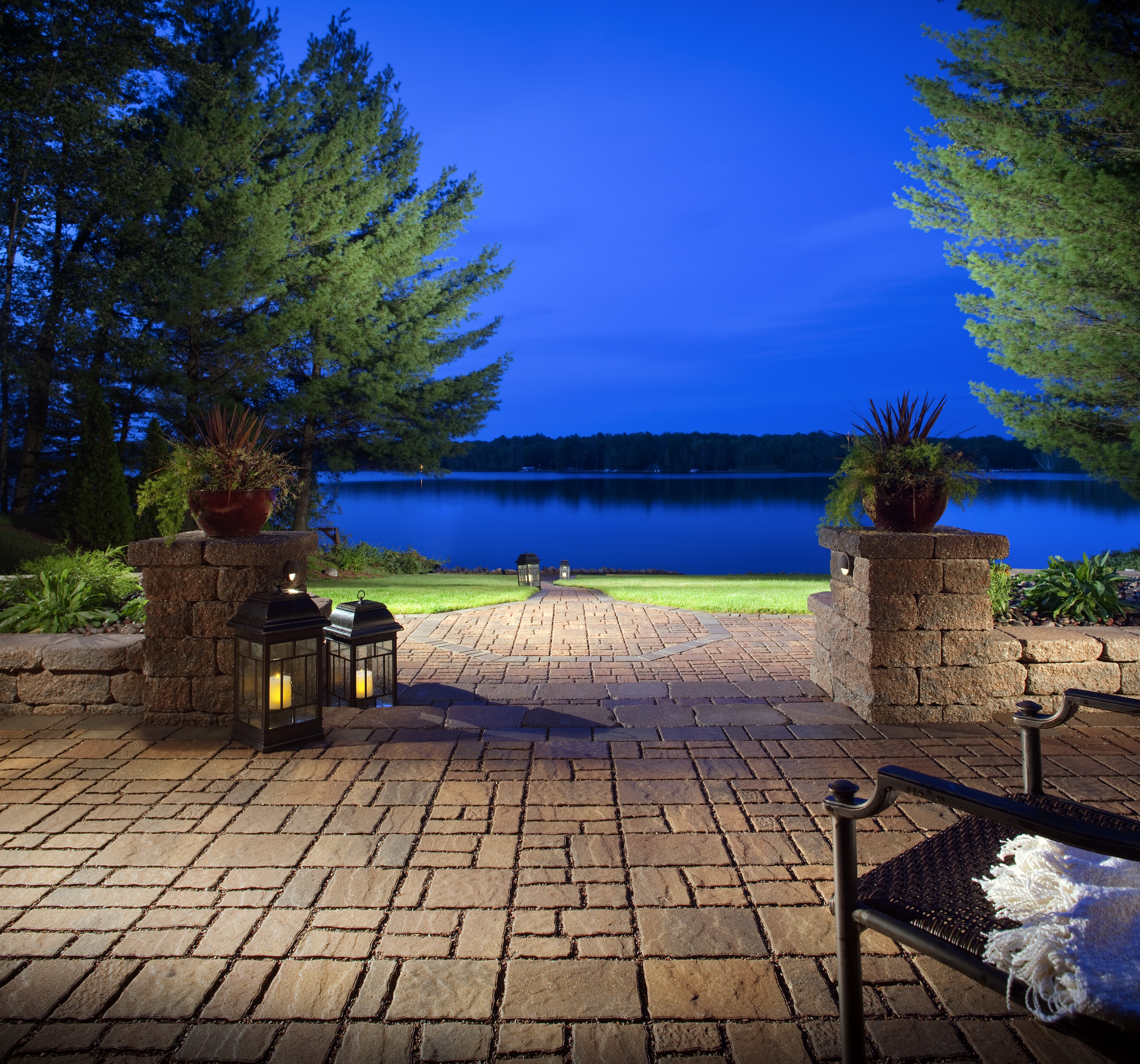 Low Voltage Lighting project by MasterPlan Landscapes, LLC