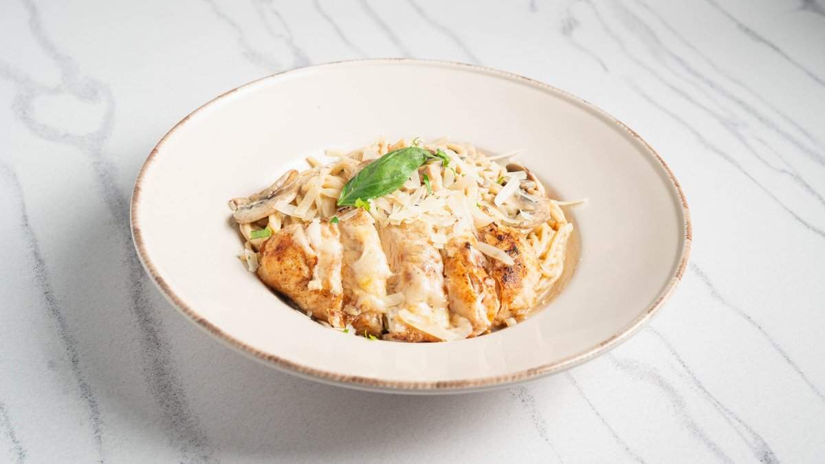 Chicken Alfredo