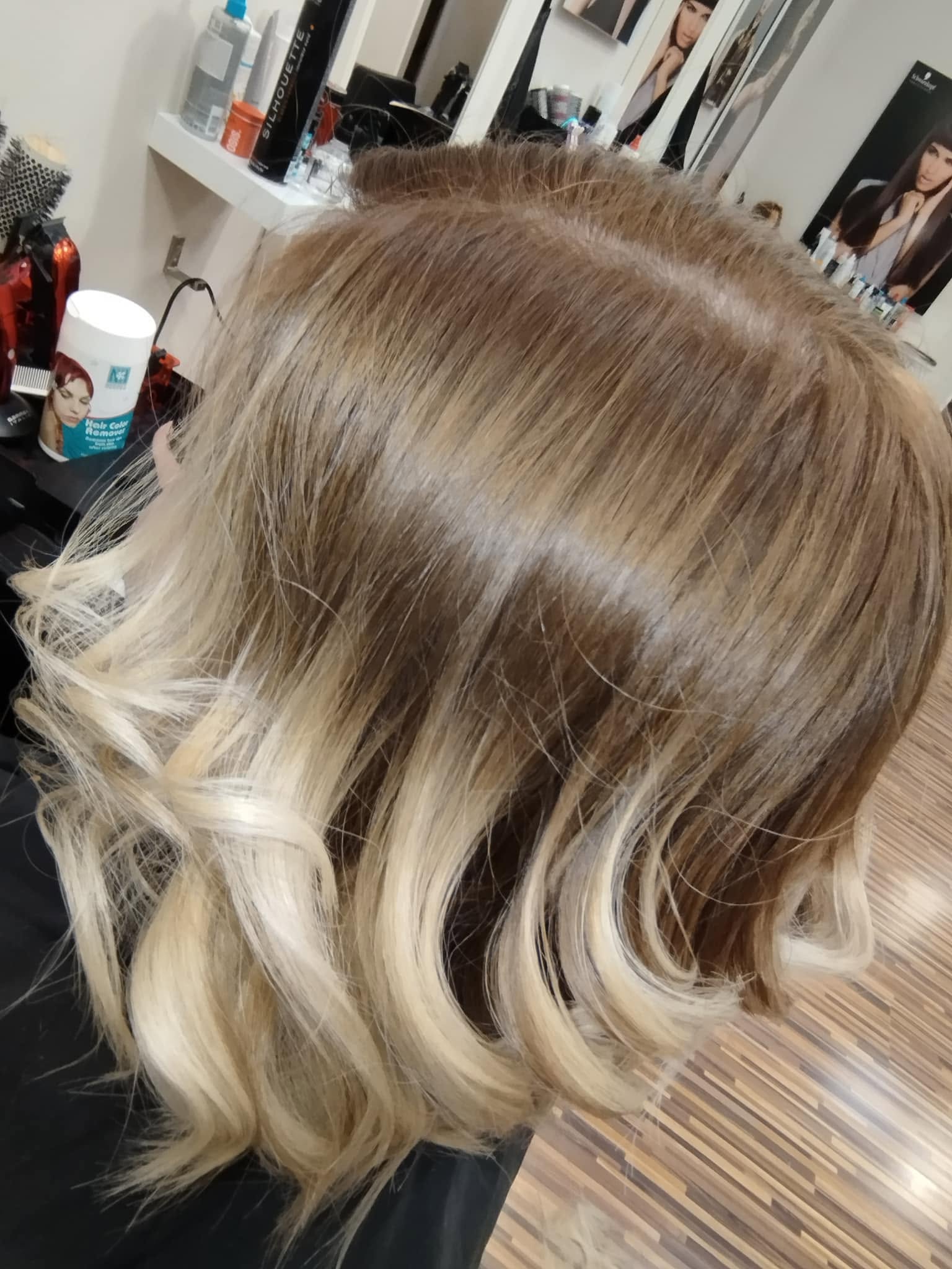 Balayage színátmenet félhosszú hajon