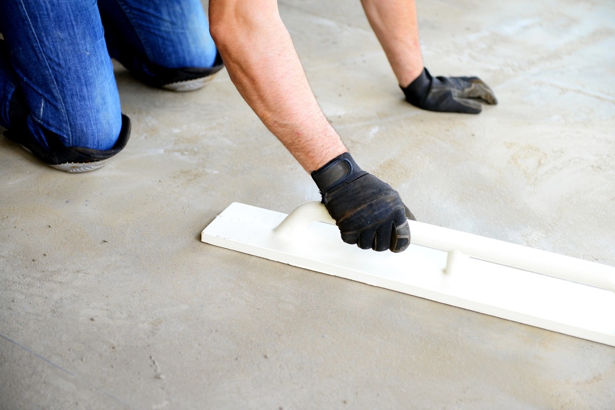 Spray and Stencil Concrete