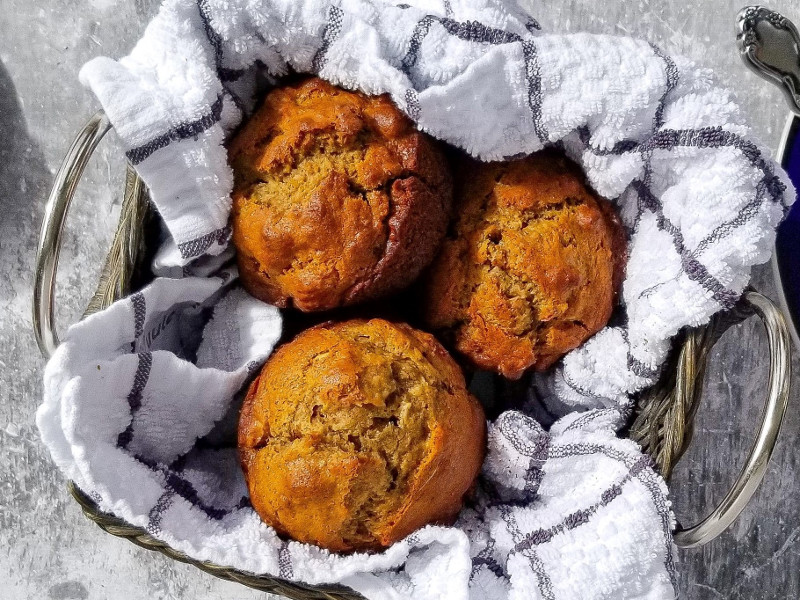 Apple and carrot muffins — low histamine snack