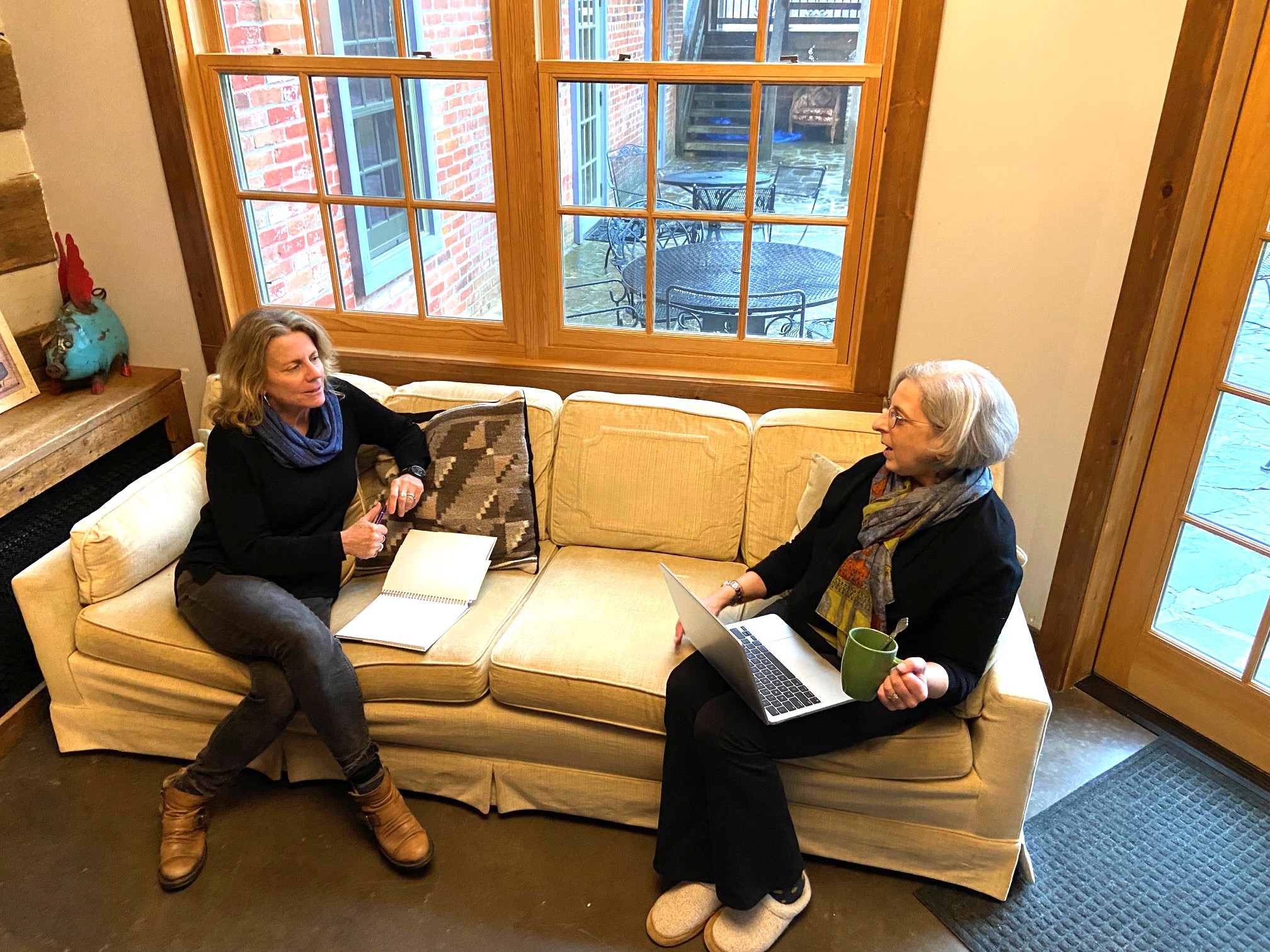 KindWrite Co-Founder Diana Friedman in coaching session with a client KindWrite Co-Founder Diana Friedman in coaching session with a client