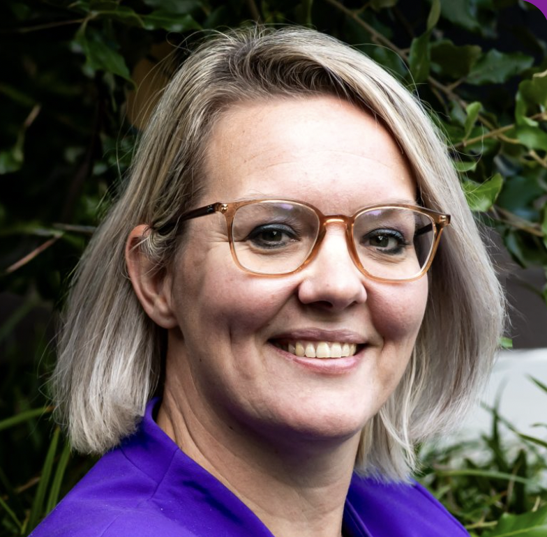 Anouk Kneefel