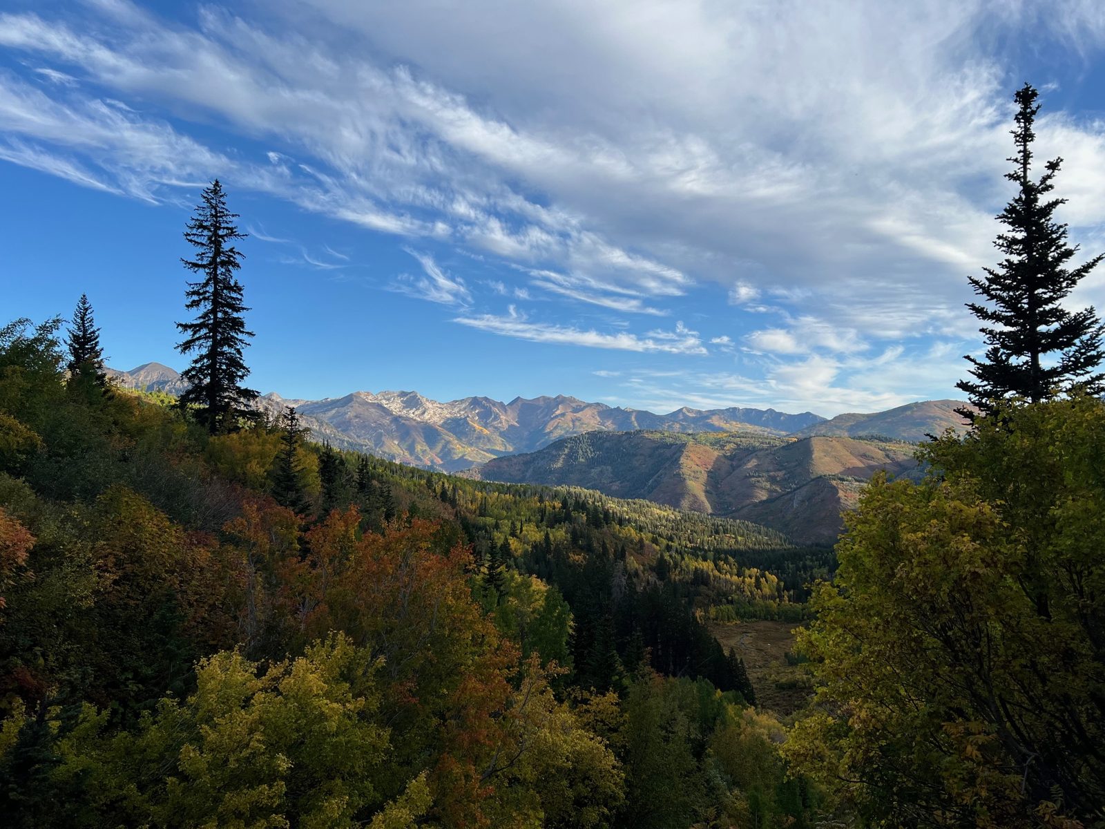 The canyon around the lodge in autumn