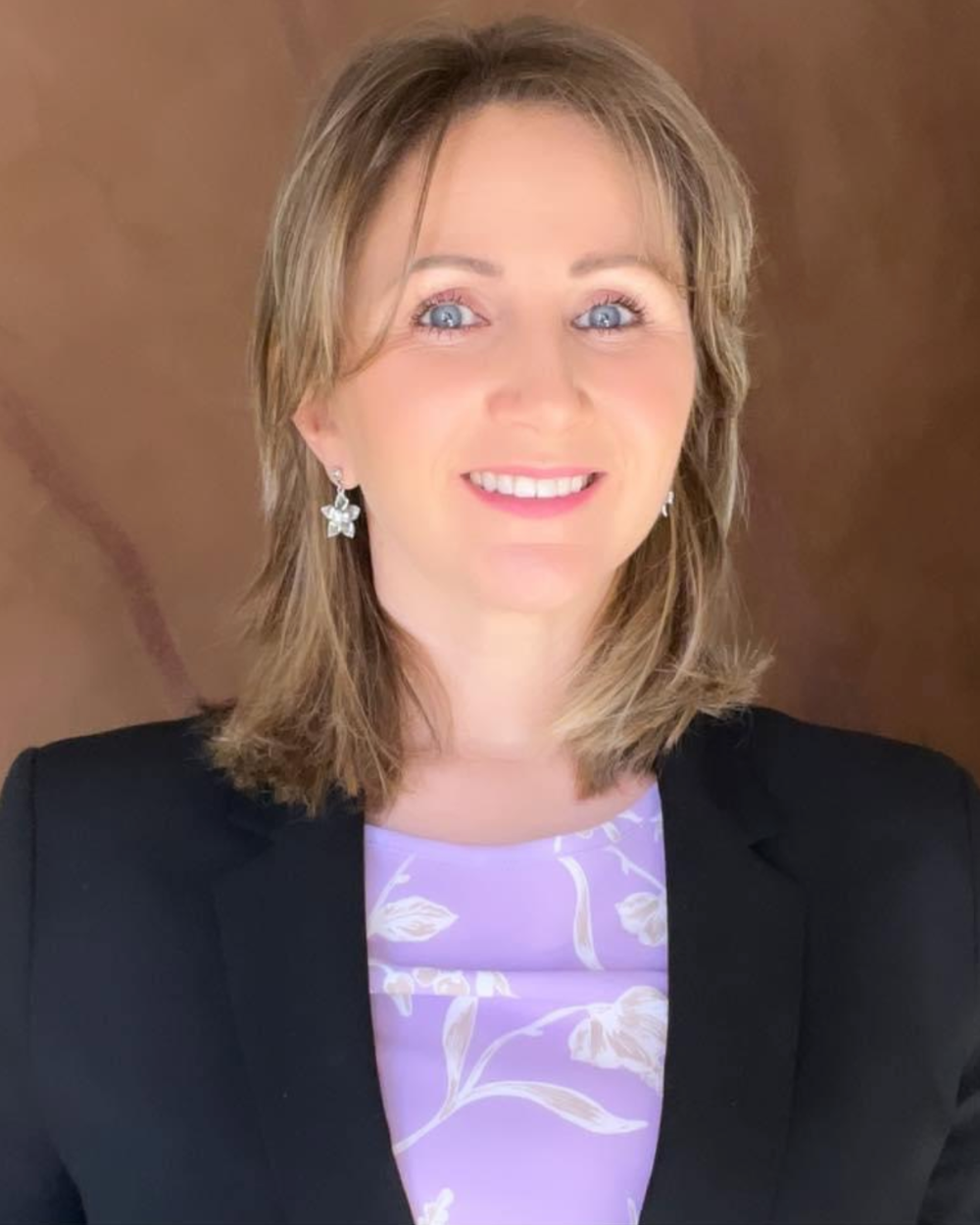 Violeta Nastas — mentor UncageX