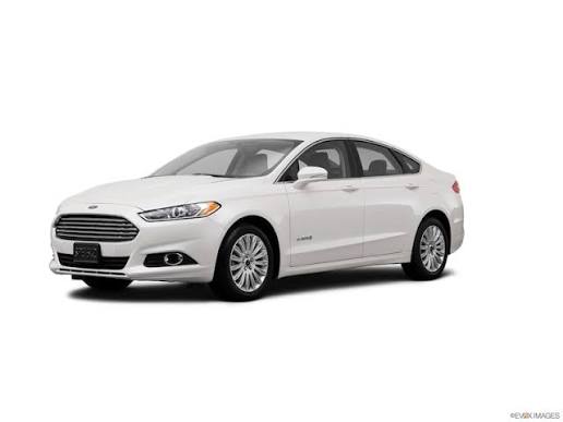 Ford Fusion in white
