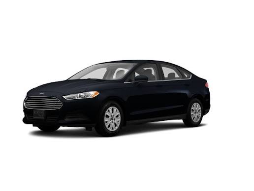 Ford Fusion in black