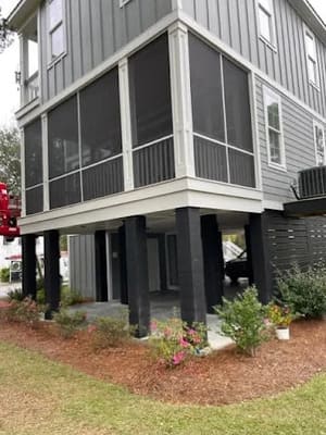 {{ custom_values.service_4 }} in {{custom_values.area_2})