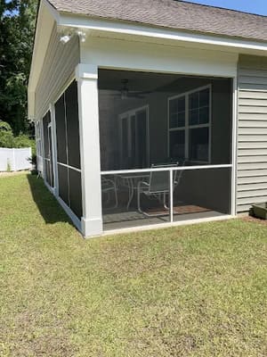 {{ custom_values.service_4 }} in {{custom_values.area_4})