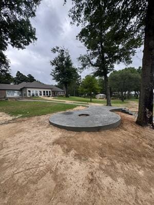 {{ custom_values.service_1 }} in {{custom_values.area_1})