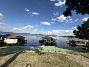 {{ custom_values.service_3 }} in {{custom_values.area_3})