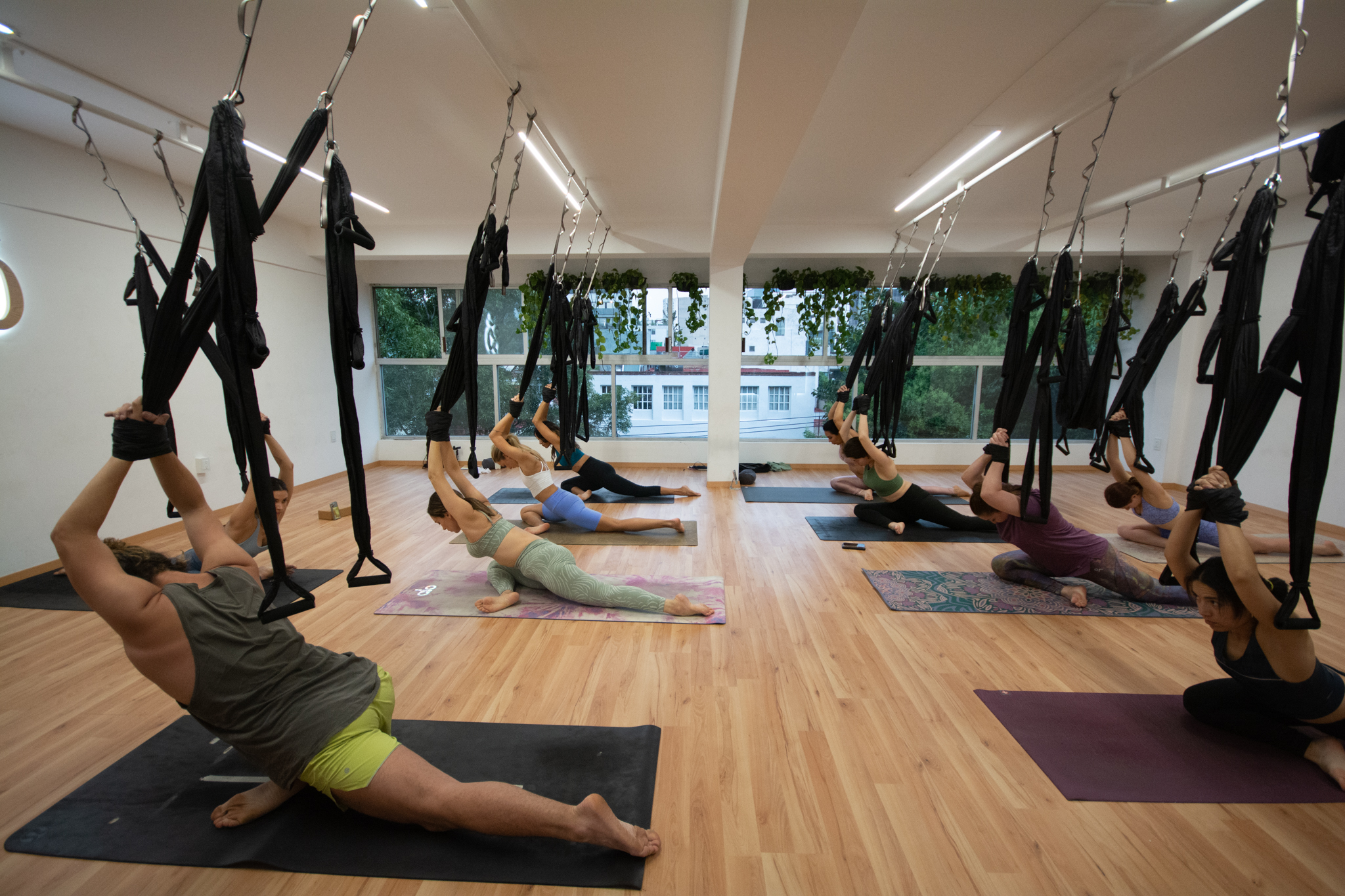 Aeroyoga slide 2