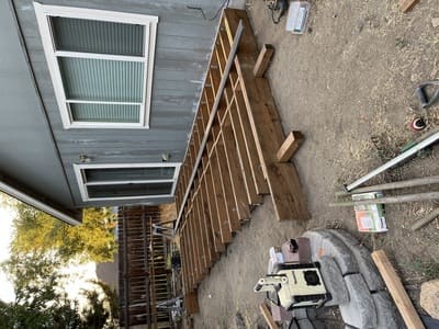 {{ custom_values.service_4 }} in {{custom_values.area_6})