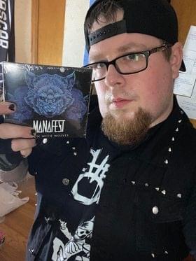 Fan post about the Manafest CD