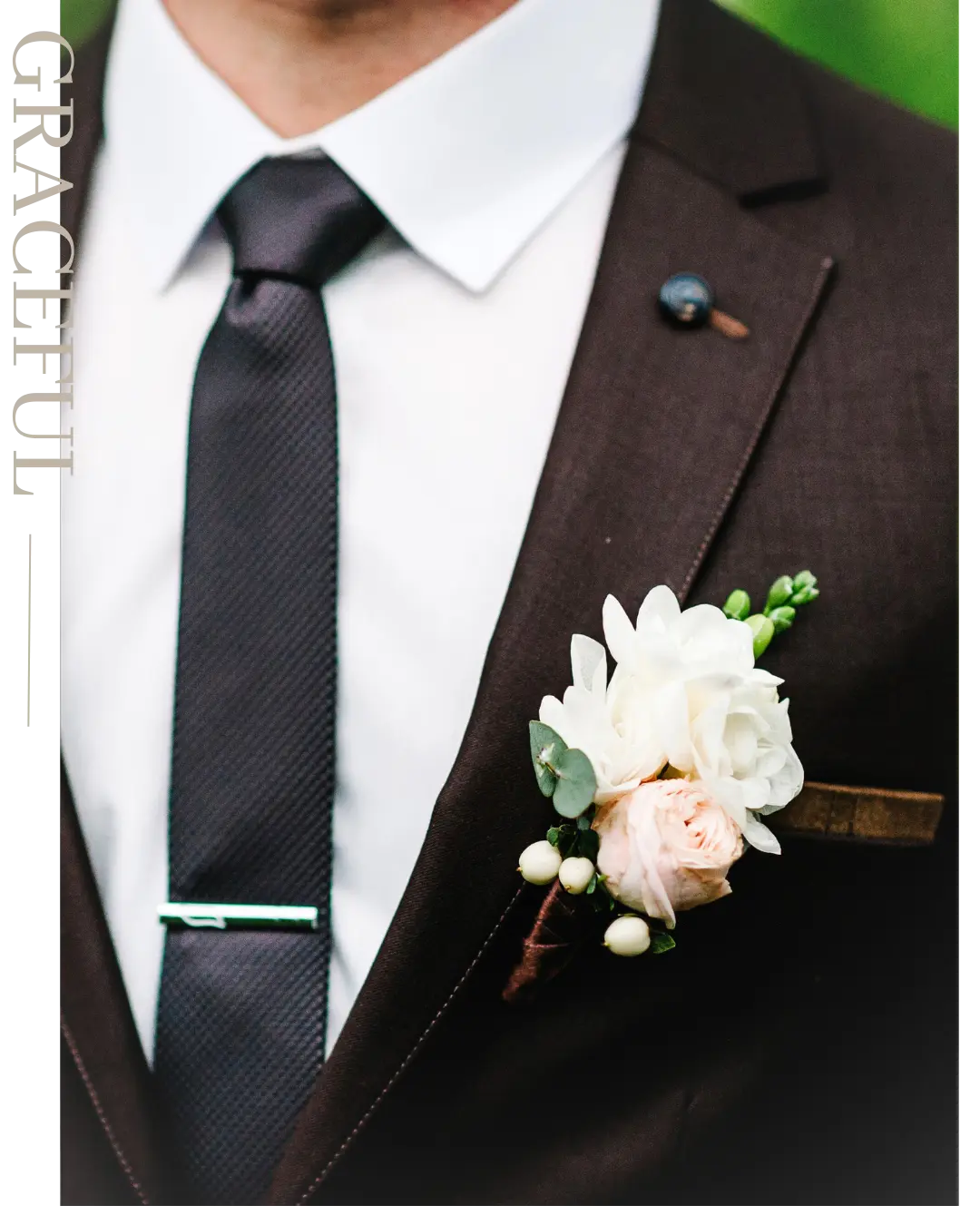 Groom wearing a simple boutonniere with white and blush flowers for a Montreal wedding