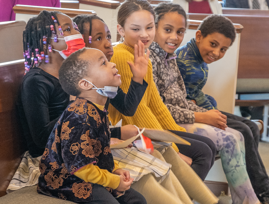 Members of Potomac Presbyterian Church of all ages together