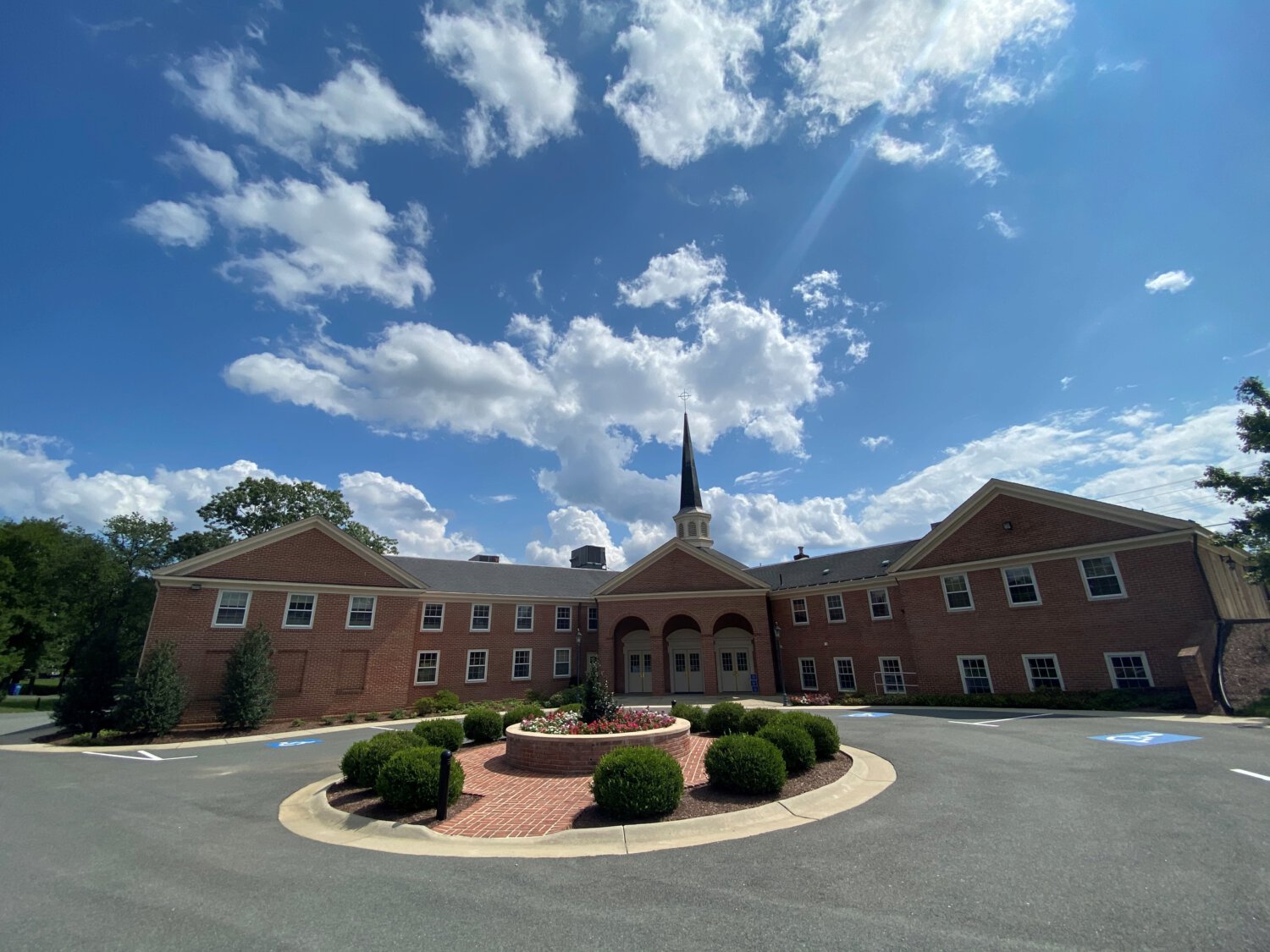 Exterior of Potomac Presbyterian Church