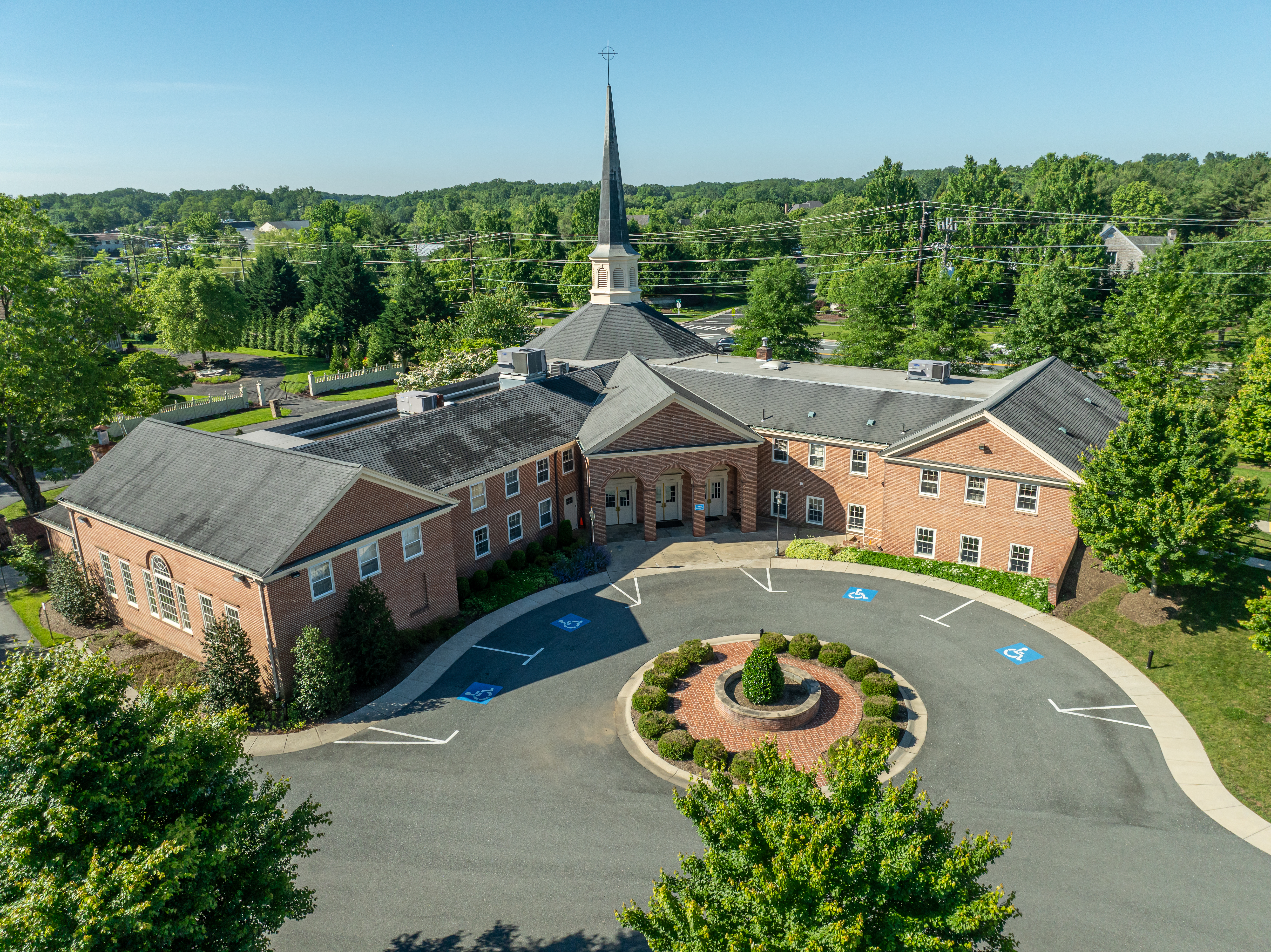 Aerial view of the Potomac Presbyterian Church building and grounds