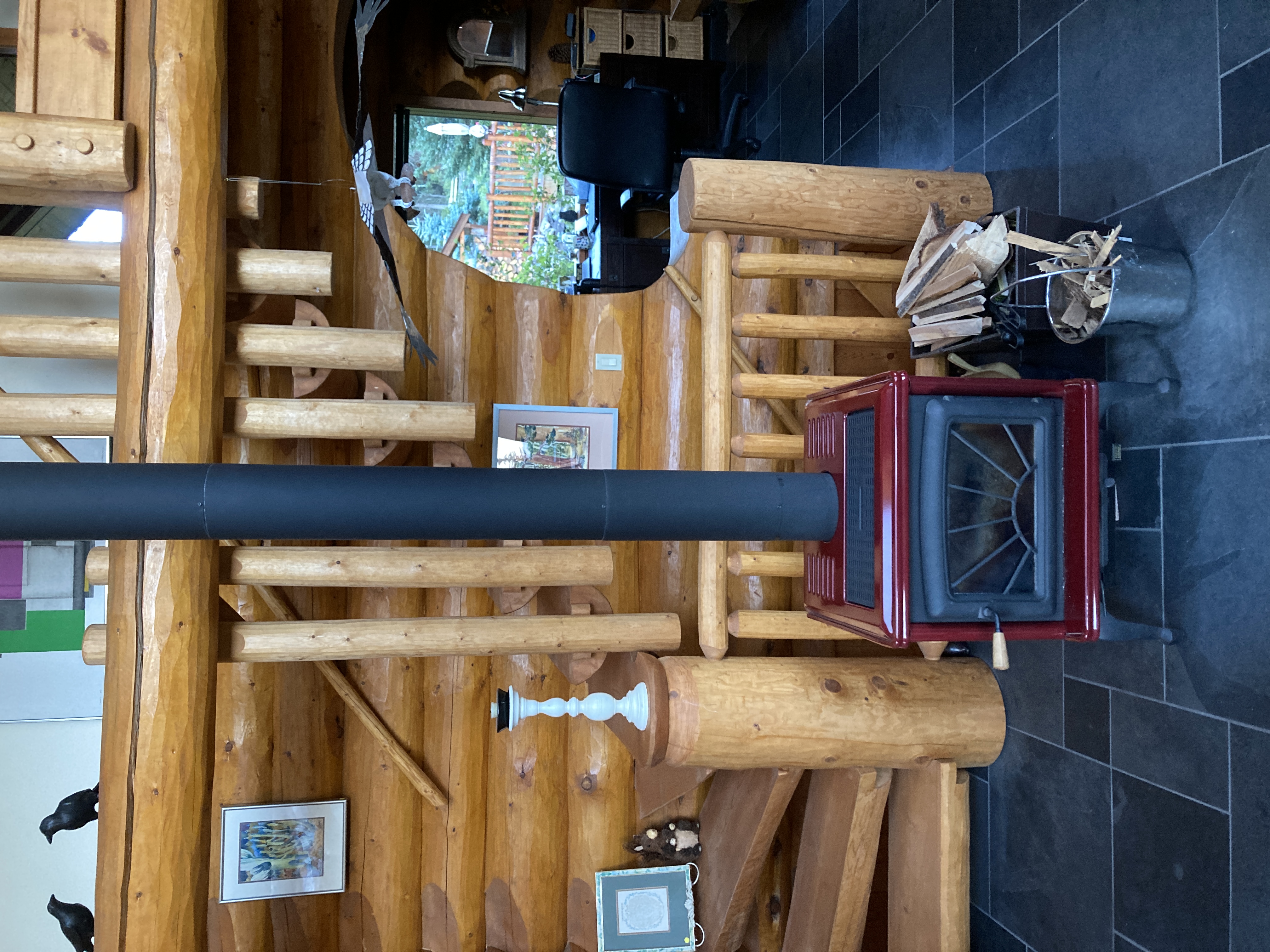 Studio heating stove
