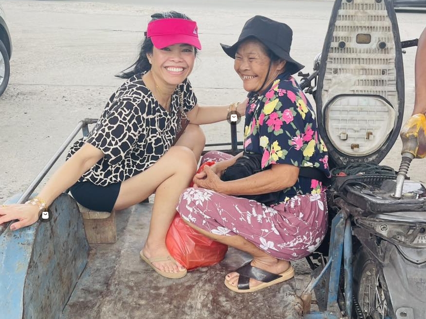 Klara's mother, Indonesia