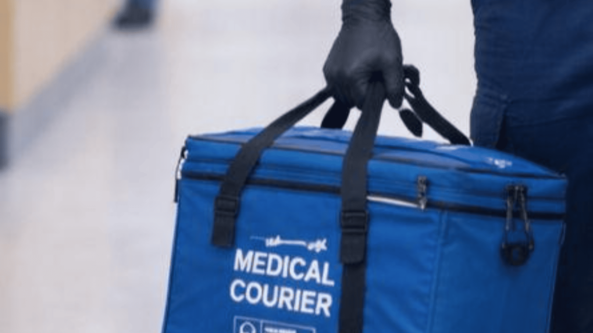Hospital & Urgent Care Courier