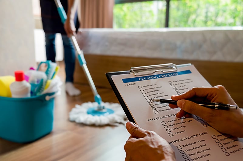 Block hour cleaning service in Redding, CA by Redding Cleaning Services