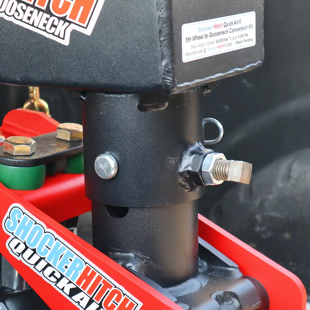 Shocker Quick Air 5th wheel to gooseneck hitch attaching to the pin box with a through-pin set bolt