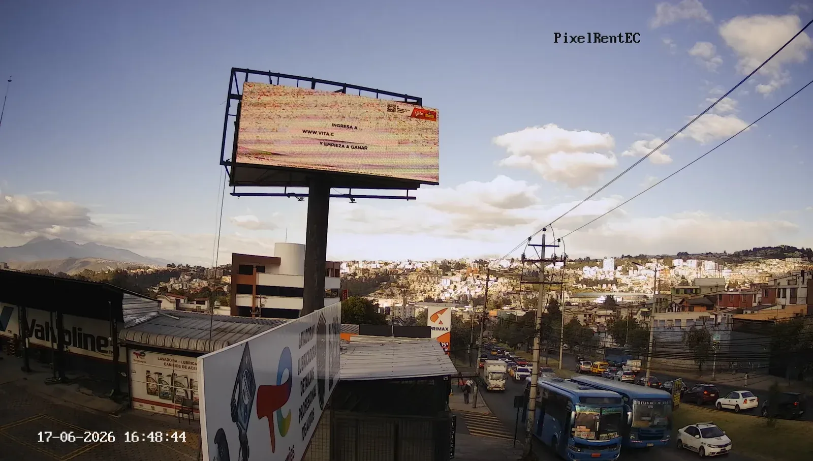 Vista real del corredor de Pixel Rent y su entorno de servicios