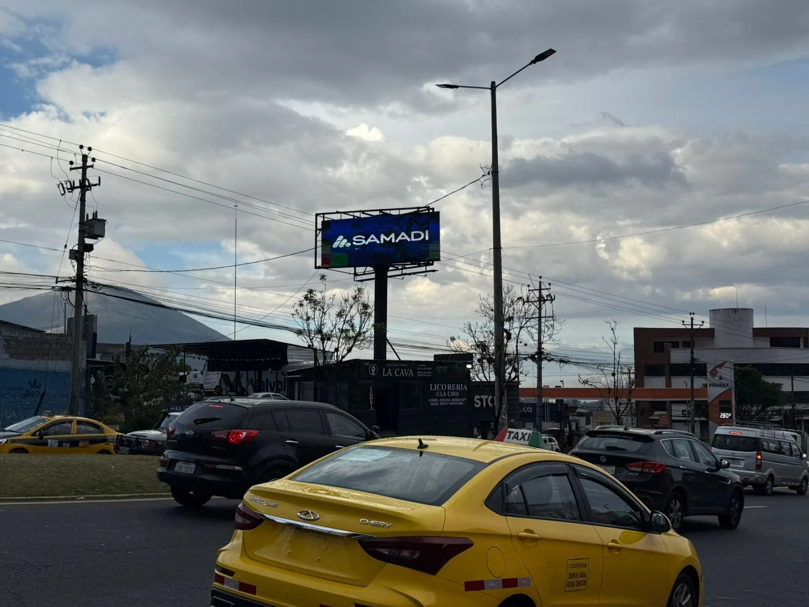 Flujo vehicular real del corredor de Av. Occidental