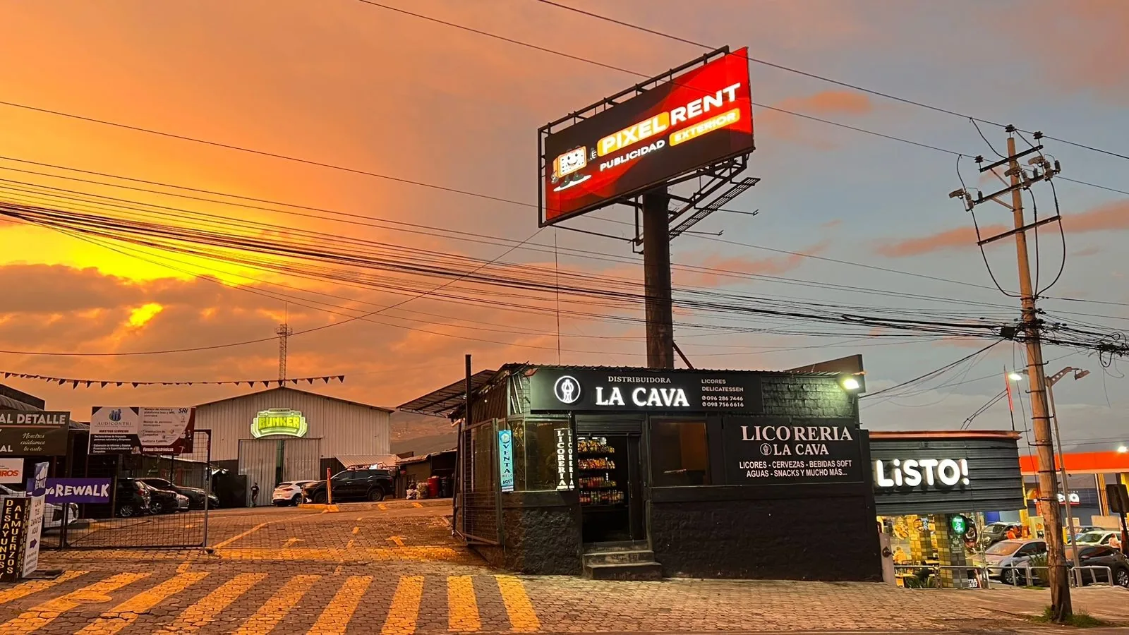 Pantalla Pixel Rent mostrando una campaña en Av. Occidental