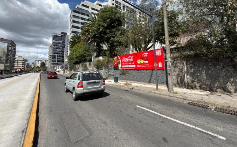 Av. 6 de Diciembre y Bodero