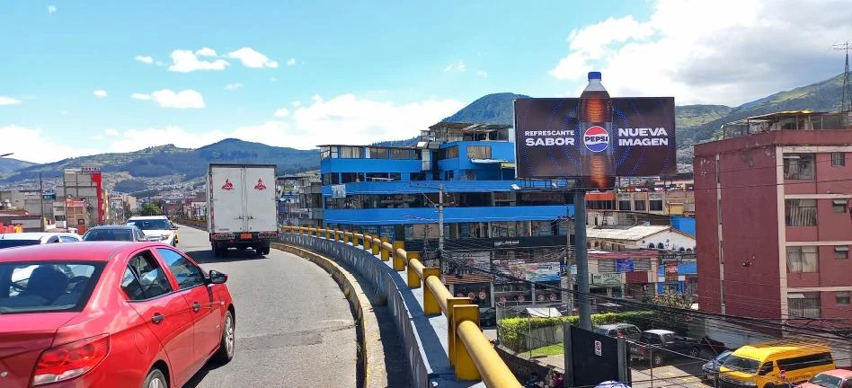 Alonso de Angulo y Av. Maldonado
