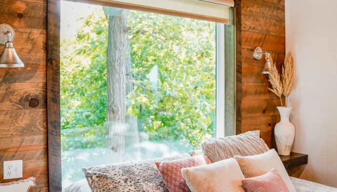 ProVia Endure Bay Window