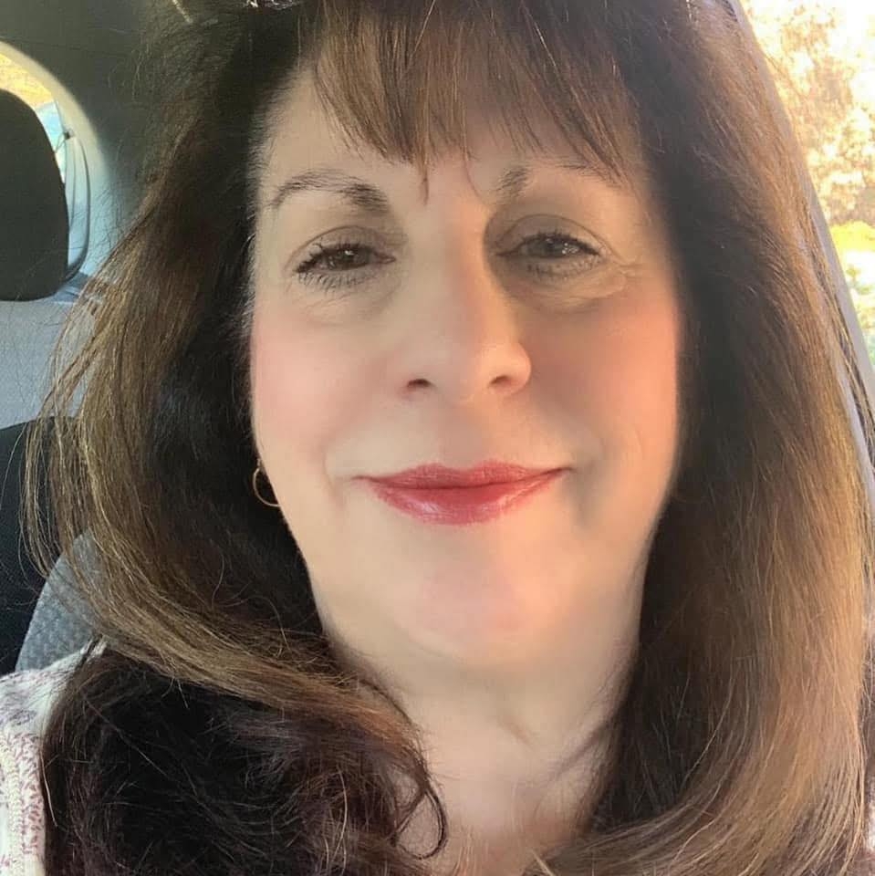 Ready Set Reiki - Episode #177 Georgia Vlahos - How One Healer Rebuilt A Life And A Practice Through Energy Work