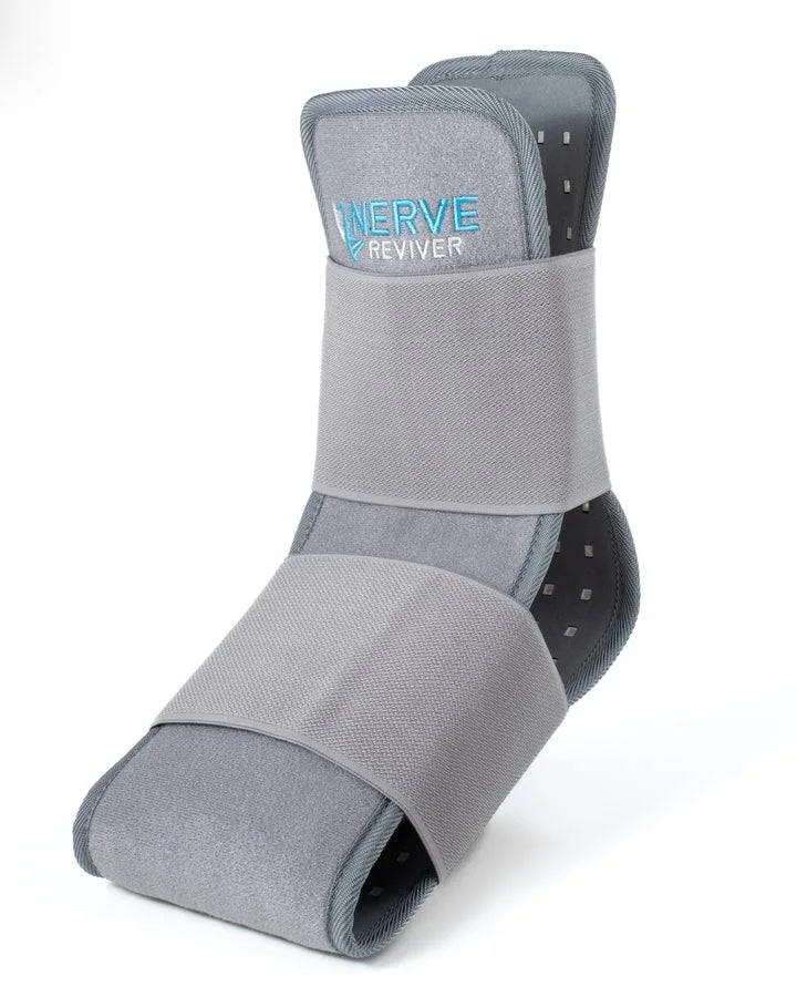 LED light therapy boot for the feet
