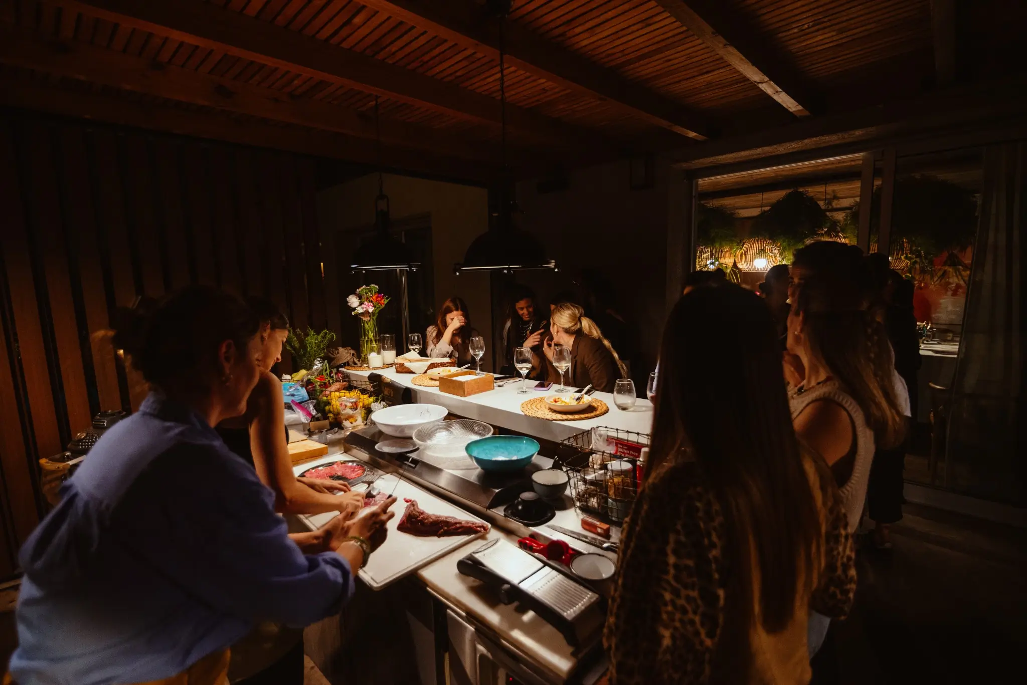 Cena íntima en grupo