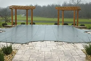The Homeowner’s Ultimate Guide to Automatic Pool Cover Installation