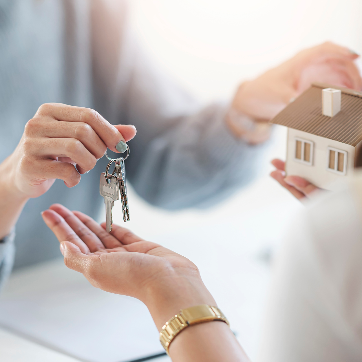 Beth Comtois helping New Hampshire homebuyers